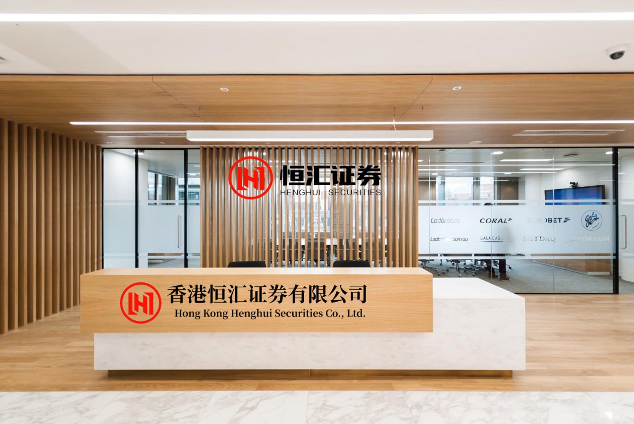 牛在线 女子吃自助剩10片三文鱼被索赔百元？店家：她点了83只鳌虾，吃了3个半小时